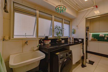 Apartamento à venda com 132m², 3 quartos e 3 vagasÁrea de Serviço