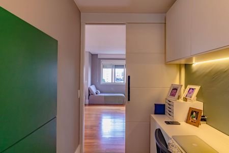 Apartamento à venda com 132m², 3 quartos e 3 vagasEscritório