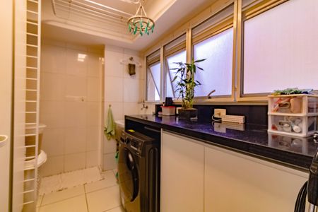 Apartamento à venda com 132m², 3 quartos e 3 vagasÁrea de Serviço