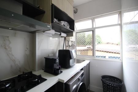 Apartamento à venda com 94m², 3 quartos e 1 vagaÁrea de Serviço