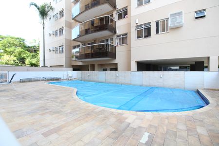 Apartamento à venda com 94m², 3 quartos e 1 vagaPiscina