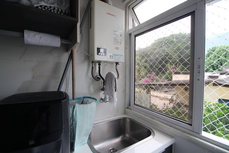 Apartamento à venda com 94m², 3 quartos e 1 vagaÁrea de Serviço