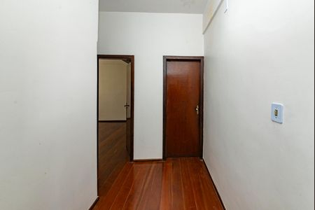 Apartamento à venda com 107m², 3 quartos e sem vagaCorredor