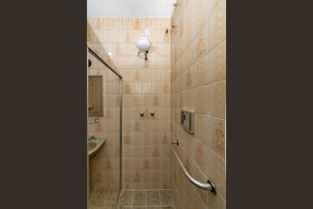 Apartamento à venda com 107m², 3 quartos e sem vagaBanheiro Social