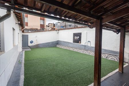 Casa à venda com 120m², 4 quartos e 2 vagasQuintal com Cozinha