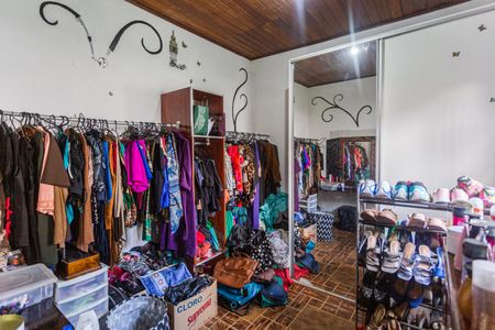 Casa à venda com 120m², 4 quartos e 2 vagasQuarto 2