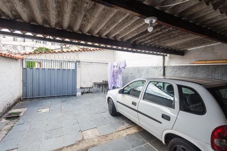 Casa à venda com 120m², 4 quartos e 2 vagasGaragem