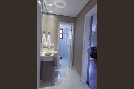 Apartamento à venda com 200m², 4 quartos e 4 vagas Apartamento à venda com 200m², 4 quartos e 4 vagasBanheiro