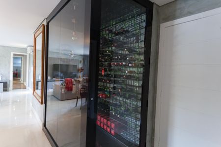 Apartamento à venda com 200m², 4 quartos e 4 vagas Apartamento à venda com 200m², 4 quartos e 4 vagasSala