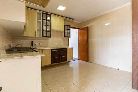 Apartamento à venda com 90m², 2 quartos e 2 vagas Apartamento à venda com 90m², 2 quartos e 2 vagasCozinha