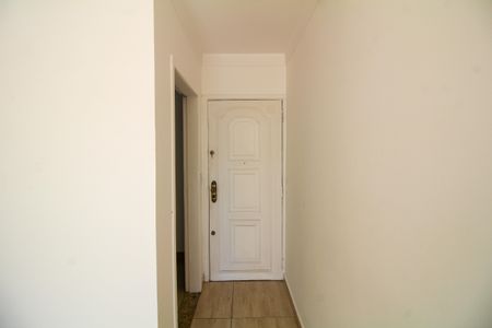 Apartamento para alugar com 122m², 3 quartos e 1 vaga Apartamento para alugar com 122m², 3 quartos e 1 vagaSala