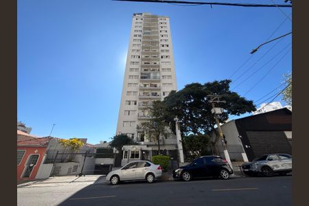 Apartamento para alugar com 122m², 3 quartos e 1 vaga Apartamento para alugar com 122m², 3 quartos e 1 vagaFachada