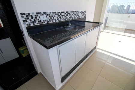 Apartamento para alugar com 122m², 3 quartos e 1 vaga Apartamento para alugar com 122m², 3 quartos e 1 vagaCobertura