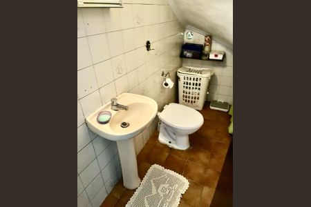 Casa à venda com 110m², 3 quartos e sem vaga Casa à venda com 110m², 3 quartos e sem vagaLavabo