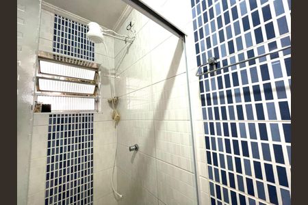Casa à venda com 110m², 3 quartos e sem vaga Casa à venda com 110m², 3 quartos e sem vagaBanheiro