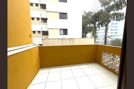 Casa à venda com 110m², 3 quartos e sem vaga Casa à venda com 110m², 3 quartos e sem vagaVaranda do Quarto 1