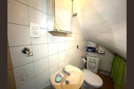 Casa à venda com 110m², 3 quartos e sem vaga Casa à venda com 110m², 3 quartos e sem vagaLavabo