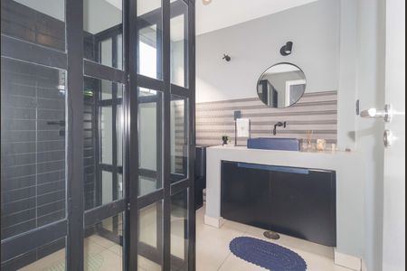 Apartamento à venda com 108m², 3 quartos e 1 vagaBanheiro - Social