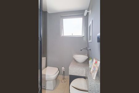 Apartamento à venda com 108m², 3 quartos e 1 vagaBanheiro - Suíte