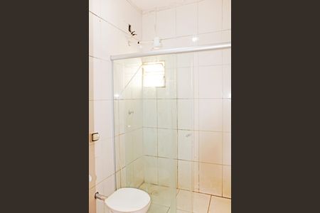 Casa para alugar com 50m², 2 quartos e 2 vagasBanheiro