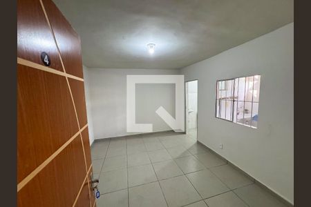 Kitnet/Studio para alugar com 1 quarto, 29m² em Monte Castelo, Contagem