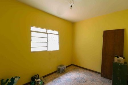 Casa à venda com 300m², 3 quartos e 3 vagas Casa à venda com 300m², 3 quartos e 3 vagasQuarto 1