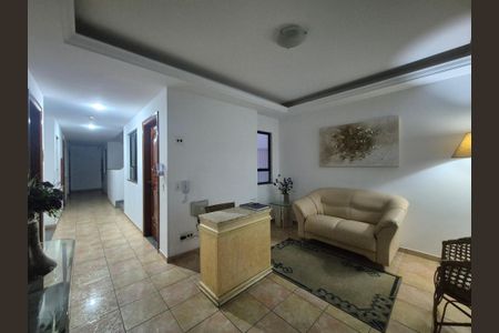 Apartamento à venda com 187m², 3 quartos e 3 vagas Apartamento à venda com 187m², 3 quartos e 3 vagasHall de entrada