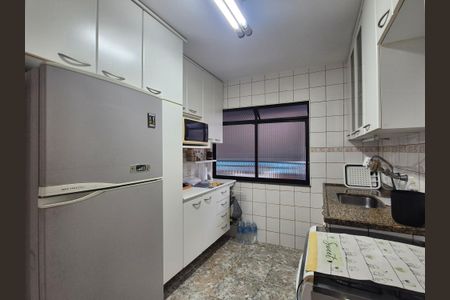 Apartamento à venda com 187m², 3 quartos e 3 vagas Apartamento à venda com 187m², 3 quartos e 3 vagasCozinha