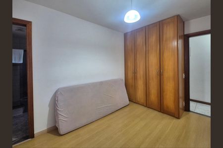 Apartamento à venda com 187m², 3 quartos e 3 vagas Apartamento à venda com 187m², 3 quartos e 3 vagasSuíte