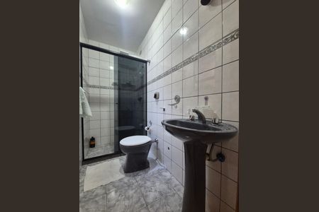 Apartamento à venda com 187m², 3 quartos e 3 vagas Apartamento à venda com 187m², 3 quartos e 3 vagasBanheiro da Suíte