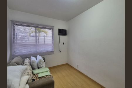 Apartamento à venda com 187m², 3 quartos e 3 vagas Apartamento à venda com 187m², 3 quartos e 3 vagasQuarto