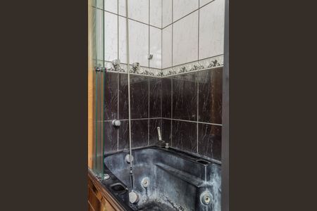 Apartamento à venda com 82m², 3 quartos e 2 vagas Apartamento à venda com 82m², 3 quartos e 2 vagasBanheiro