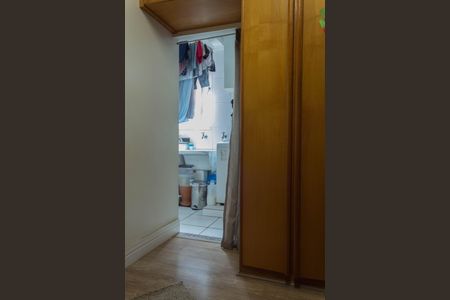 Apartamento à venda com 82m², 3 quartos e 2 vagas Apartamento à venda com 82m², 3 quartos e 2 vagasQuarto de Serviço