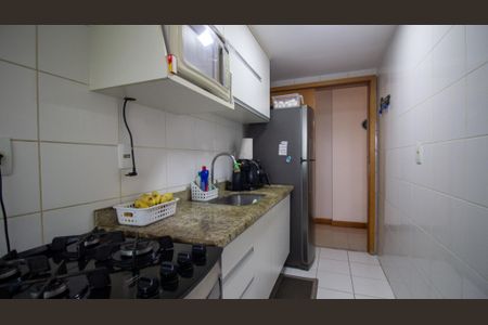 Apartamento à venda com 100m², 3 quartos e 1 vaga Apartamento à venda com 100m², 3 quartos e 1 vagaCozinha e Área de Serviço