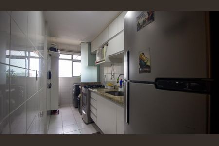 Apartamento à venda com 100m², 3 quartos e 1 vaga Apartamento à venda com 100m², 3 quartos e 1 vagaCozinha e Área de Serviço