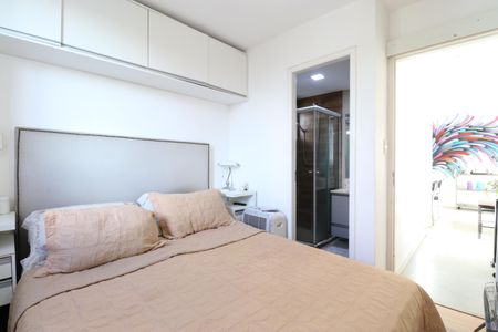 Apartamento para alugar com 64m², 2 quartos e 1 vagaSuíte