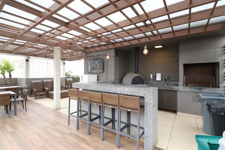 Apartamento para alugar com 64m², 2 quartos e 1 vagaÁrea comum - Churrasqueira