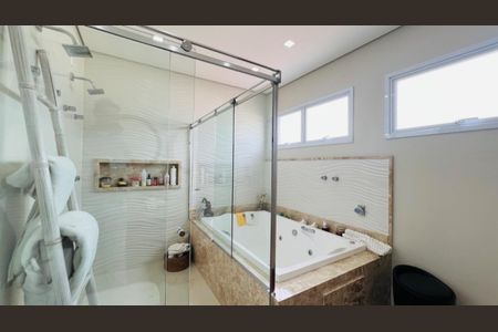 Casa de condomínio à venda com 297m², 5 quartos e 4 vagas Casa de condomínio à venda com 297m², 5 quartos e 4 vagasFoto 87