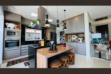 Casa de condomínio à venda com 297m², 5 quartos e 4 vagas Casa de condomínio à venda com 297m², 5 quartos e 4 vagasFoto 26