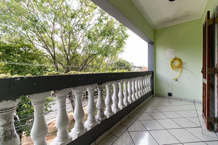 Casa à venda com 268m², 3 quartos e 2 vagas Casa à venda com 268m², 3 quartos e 2 vagasVaranda da Suíte da Casa 1