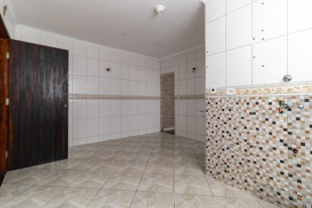 Casa à venda com 220m², 3 quartos e 2 vagas Casa à venda com 220m², 3 quartos e 2 vagasCozinha 2