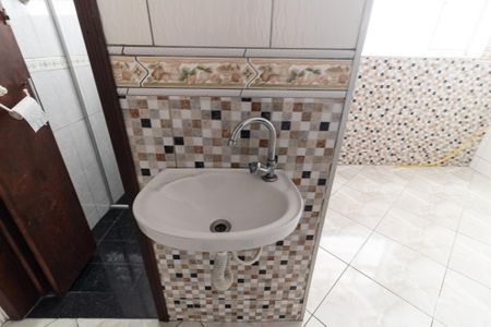 Casa à venda com 220m², 3 quartos e 2 vagas Casa à venda com 220m², 3 quartos e 2 vagasBanheiro 3