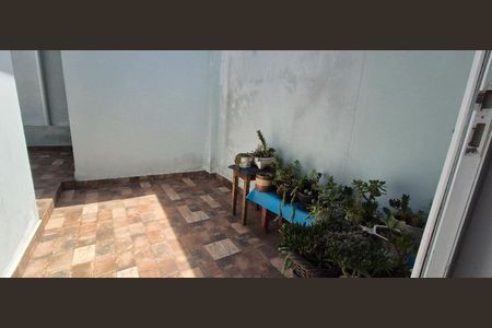 Casa à venda com 140m², 3 quartos e 2 vagas Casa à venda com 140m², 3 quartos e 2 vagasFoto 16