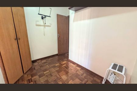 Apartamento à venda com 85m², 3 quartos e 1 vaga Apartamento à venda com 85m², 3 quartos e 1 vagaQuarto de Serviço