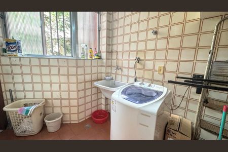 Apartamento à venda com 85m², 3 quartos e 1 vaga Apartamento à venda com 85m², 3 quartos e 1 vagaÁrea de Serviço