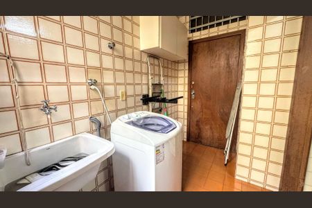 Apartamento à venda com 85m², 3 quartos e 1 vaga Apartamento à venda com 85m², 3 quartos e 1 vagaÁrea de Serviço