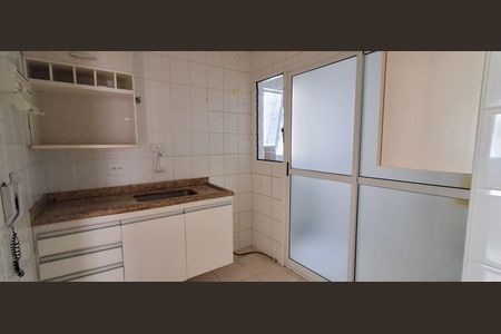 Apartamento à venda com 61m², 2 quartos e 1 vagaCozinha 