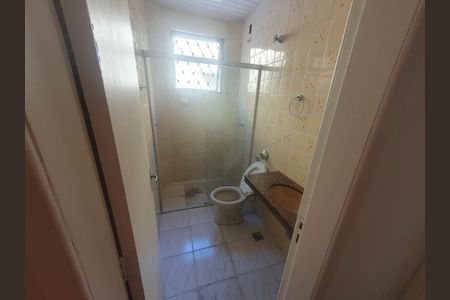 Apartamento à venda com 74m², 3 quartos e 1 vaga Apartamento à venda com 74m², 3 quartos e 1 vagaBanheiro