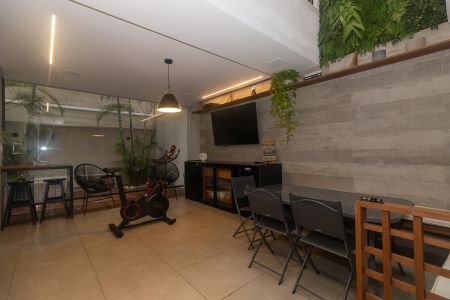 Casa à venda com 185m², 2 quartos e 2 vagas Casa à venda com 185m², 2 quartos e 2 vagasÁrea comum