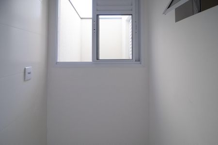 Apartamento à venda com 46m², 2 quartos e 1 vaga Apartamento à venda com 46m², 2 quartos e 1 vagaÁrea de Serviço